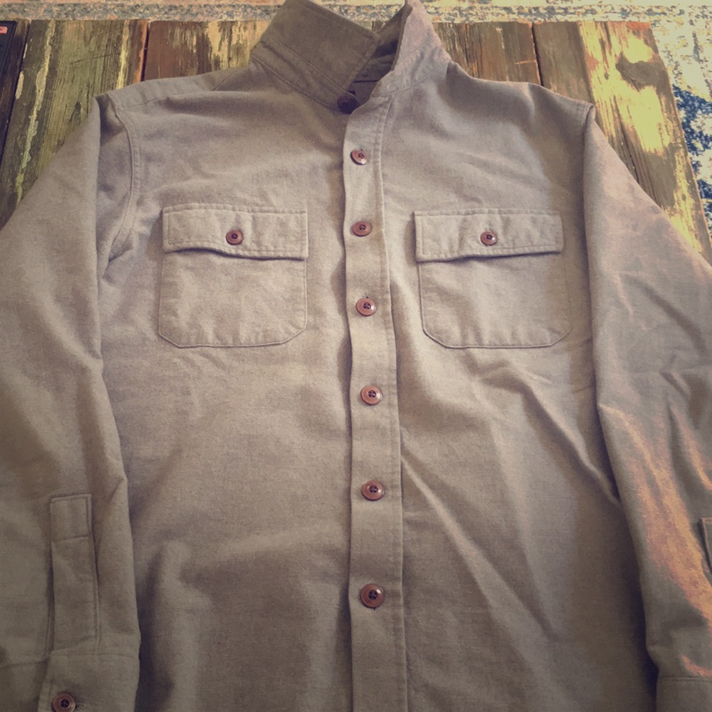 LLBEAN signature mens chamios shirt